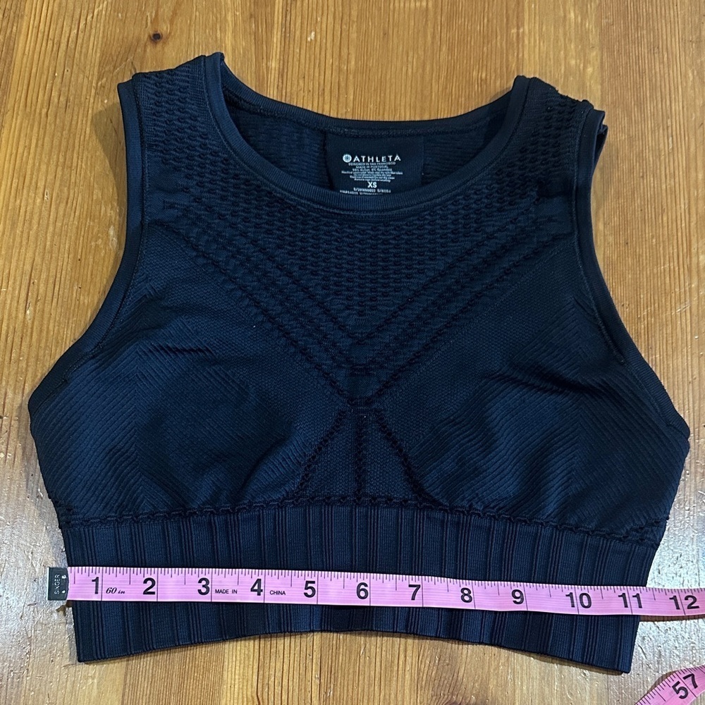 Athleta Midnight Blue Textured Crop Top - Picture 4 of 8
